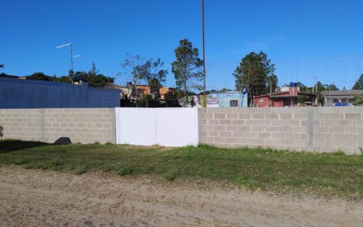 DOIS TERRENO 10x30m